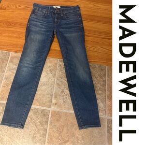 Madewell 8” Skinny Jeans in Dark Wash Size 27P